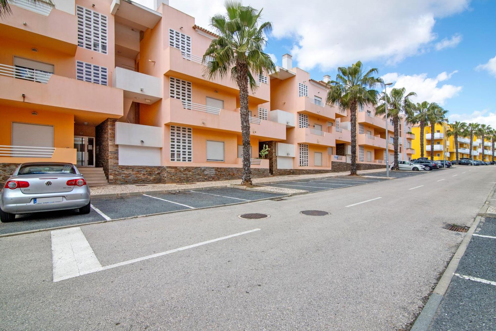 Apartamento Royal Cabanas Golf Conceicao  Exterior photo